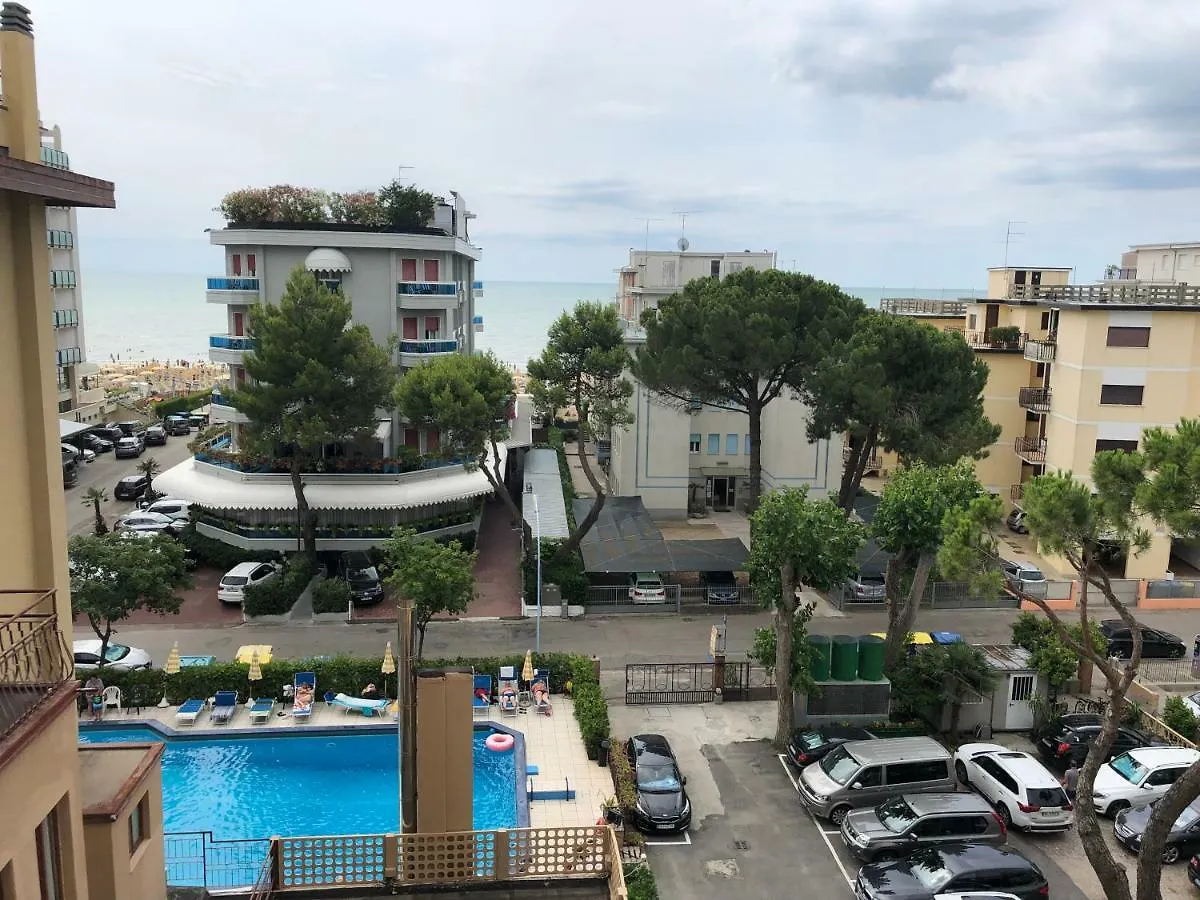 Hotel Amalfi Lido di Jesolo 3*,  Italy